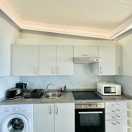 Hera House, Ponta Do Sol, Portugal Holiday home